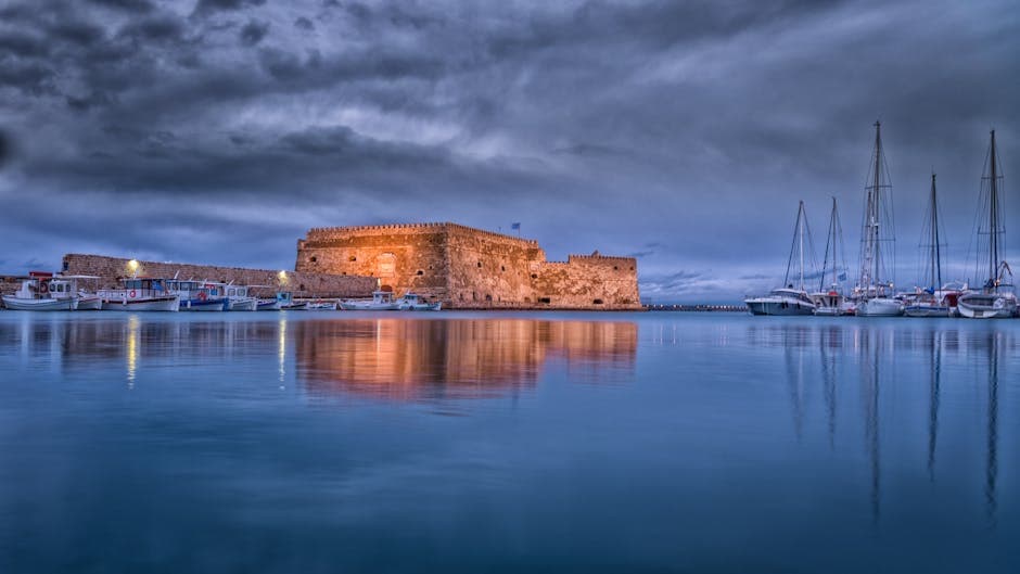 heraklion venetian harbor